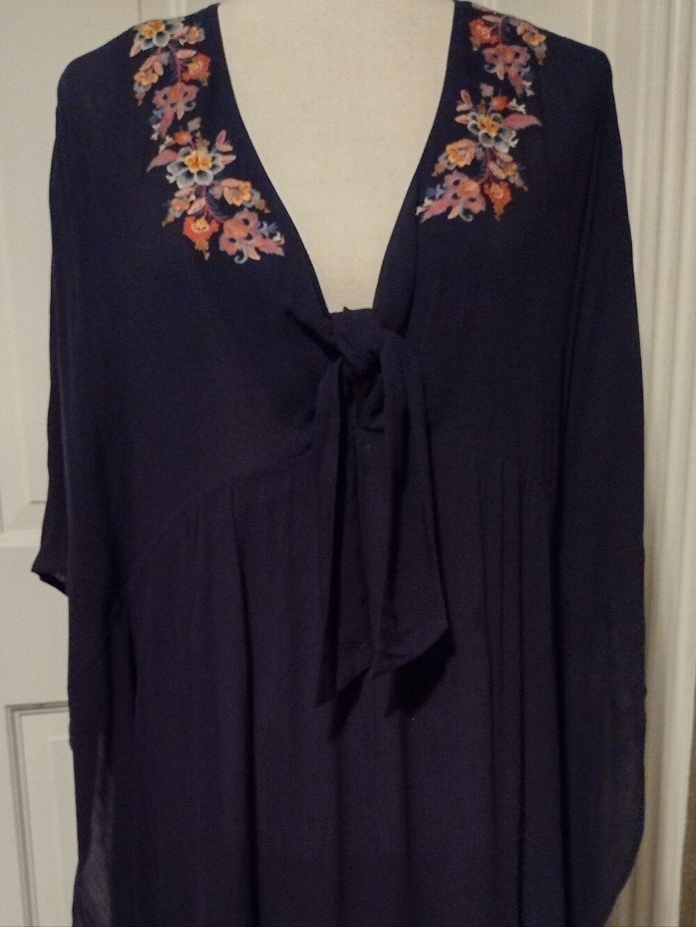 Johnny Was Navy Floral-Embroidered Tie-Front Kaftan
